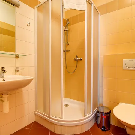 Zamek Hotel 3*