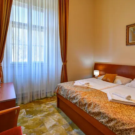 Zamek Otel Křtiny