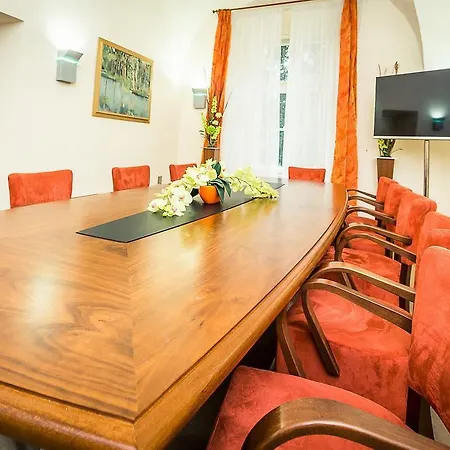Zamek Hotel 3*