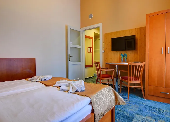 Hotell Zamek 3*